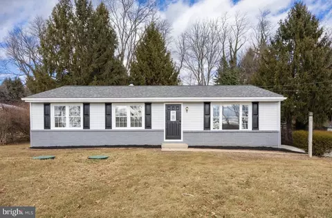 811 W Kings Hwy, Coatesville, PA 19320