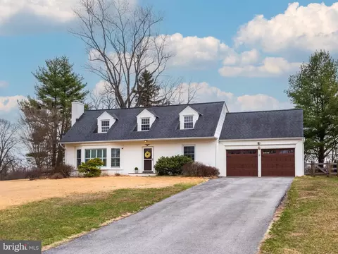 988 S Penn Dr, West Chester, PA 19380