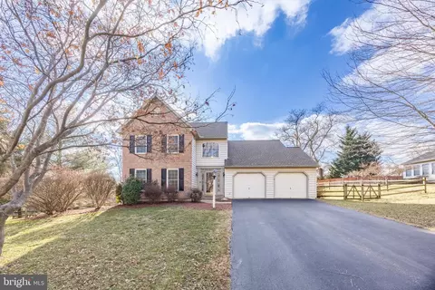 309 Hillside Ln, Kennett Square, PA 19348