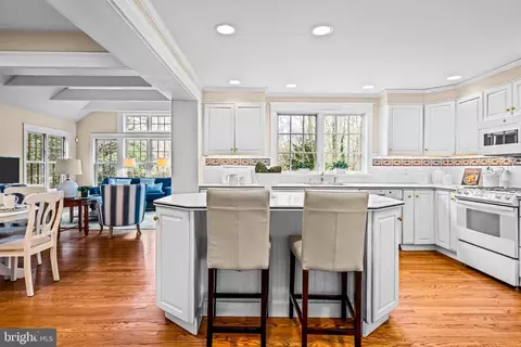 Kitchen - 43 Deepdale Rd, Wayne, PA 19087 photo 2 of 3
