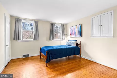 Bedroom - 43 Deepdale Rd, Wayne, PA 19087 photo 3 of 4