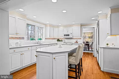 Kitchen - 43 Deepdale Rd, Wayne, PA 19087 photo 3 of 3