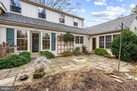 Exterior - 43 Deepdale Rd, Wayne, PA 19087 photo 4 of 5