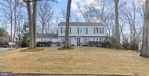 342 Colket Ln, Wayne, PA 19087 photo 2