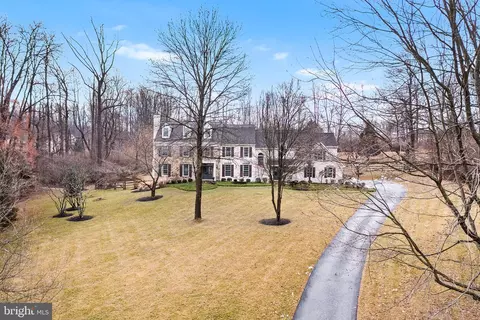 1 Great Woods Ln, Malvern, PA 19355