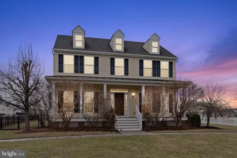 804 Cotrel Ln, Coatesville, PA 19320