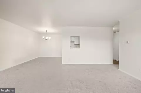 Living - 401 Drummers Ln, Wayne, PA 19087 photo 5 of 6