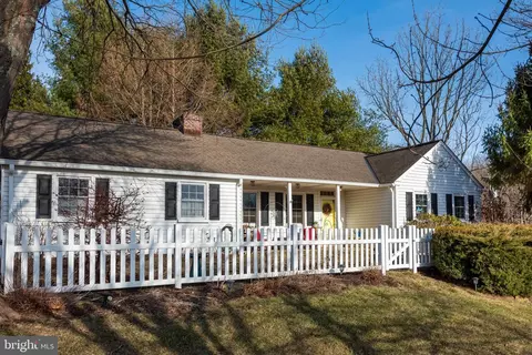 970 S Penn Dr, West Chester, PA 19380