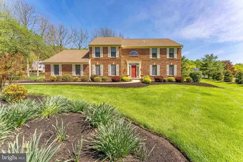 360 Long Ridge Ln, Exton, PA 19341