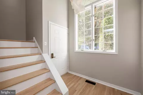Entry Way - 37 Buttonwood Dr, Exton, PA 19341 photo 1 of 4