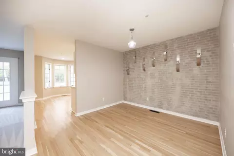Living - 37 Buttonwood Dr, Exton, PA 19341 photo 2 of 5
