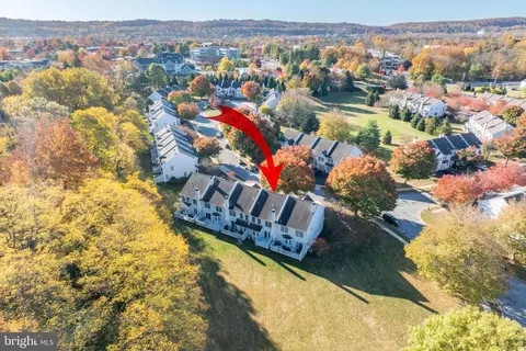 View/Area - 37 Buttonwood Dr, Exton, PA 19341 photo 2 of 5