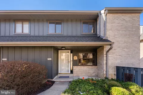 562 Foxwood Ln, Paoli, PA 19301