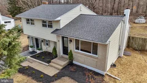 610 Southern Dr, West Chester, PA 19380