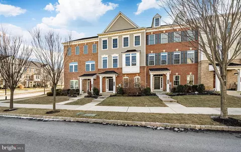 408 S Atwater Dr, Malvern, PA 19355