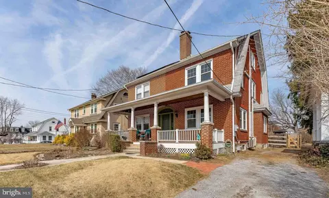 321 W Lancaster Ave, Downingtown, PA 19335
