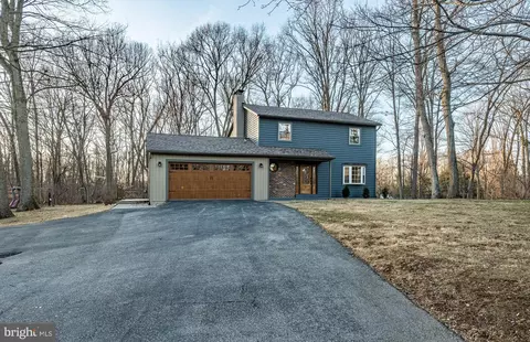 1424 Federal Dr, Downingtown, PA 19335