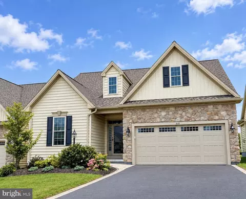 618 Greenbriar Path, Cochranville, PA 19330