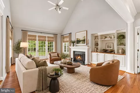 15 Eastgate Dr, Phoenixville, PA 19460