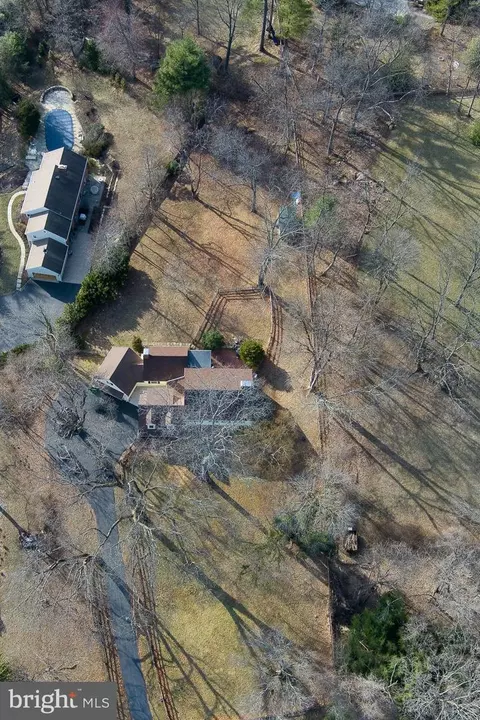 718 S Waterloo Rd, Devon, PA 19333 photo 48