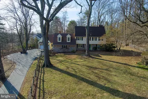 718 S Waterloo Rd, Devon, PA 19333 photo 2