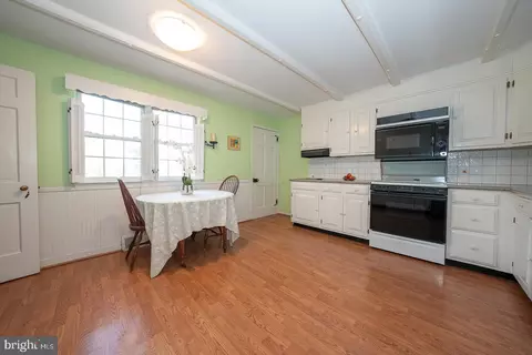 718 S Waterloo Rd, Devon, PA 19333 photo 31
