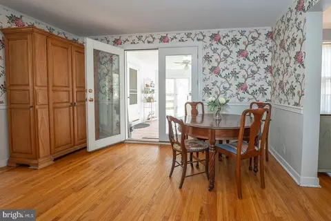 718 S Waterloo Rd, Devon, PA 19333 photo 18