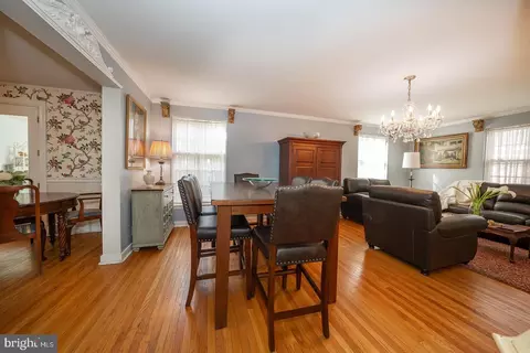 718 S Waterloo Rd, Devon, PA 19333 photo 12