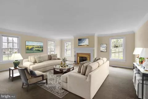 Living - 292 Church Rd, Devon, PA 19333 photo 1 of 2