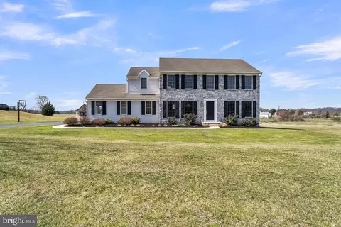 152 Granite Dr, Oxford, PA 19363