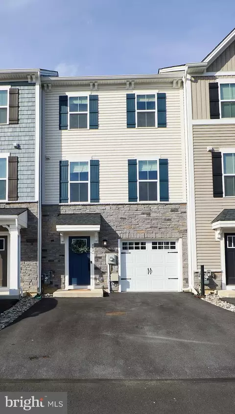 463 Paperbark Sq, Downingtown, PA 19335