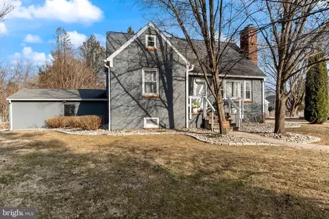 510 Pennock Ave, Kennett Square, PA 19348