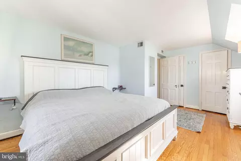 Bedroom - 30 Meadowbrook Rd, Wayne, PA 19087 photo 5 of 5