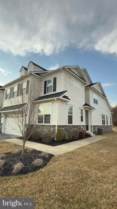 443 Lee Pl, Exton, PA 19341 photo 4