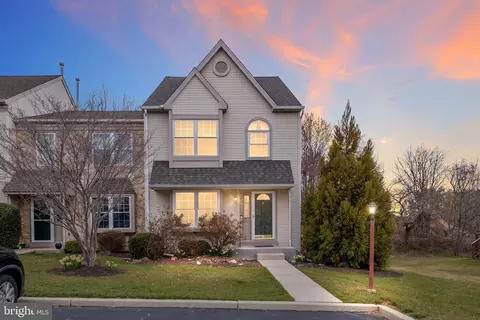 163 Cambridge Cir #78, Kennett Square, PA 19348