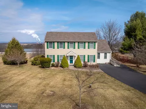 258 Hill Church Rd, Spring City, PA 19475