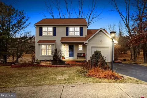 213 Candalwood Ln, Exton, PA 19341