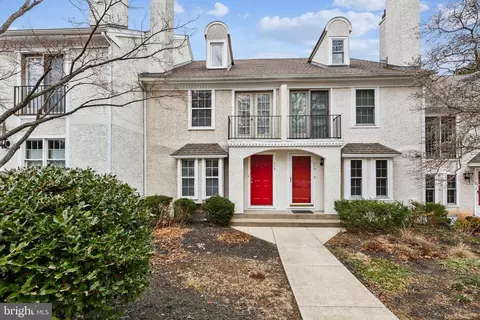 715 Bradford Ter, West Chester, PA 19382