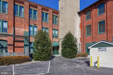 200 Lincoln Ave #225, Phoenixville, PA 19460