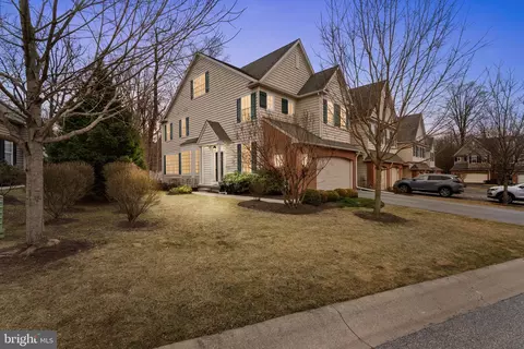 288 Deepdale Dr, Kennett Square, PA 19348