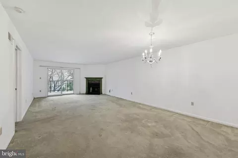 Living - 192 Valley Stream Ln, Chesterbrook, PA 19087 photo 2 of 4