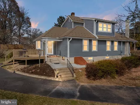 1175 Sheep Hill Rd, Pottstown, PA 19465