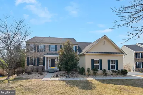 329 Creek Crossing Ln, Chester Springs, PA 19425