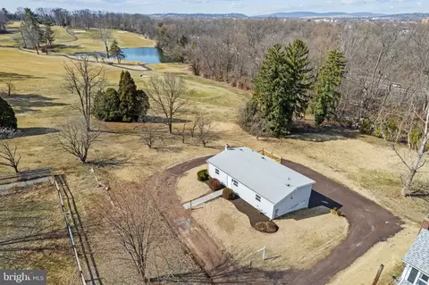 791 Maurer Rd, Pottstown, PA 19465