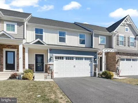 738 Cascade Way, Kennett Square, PA 19348