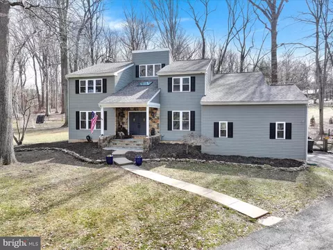 28 Conestoga Ct, Chadds Ford, PA 19317