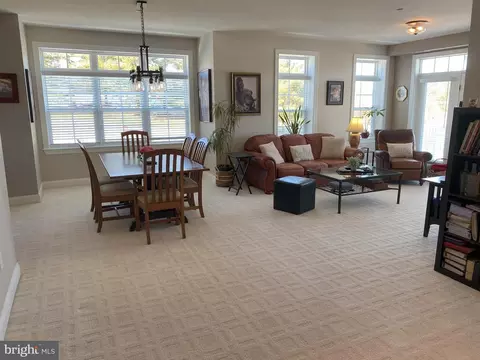 120 Gilpin Dr, West Chester, PA 19382