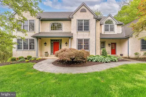 1052 Cedar Mill Ln, West Chester, PA 19382
