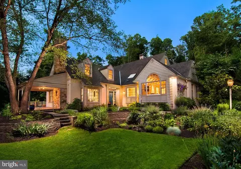 130 Jaffrey Rd, Malvern, PA 19355