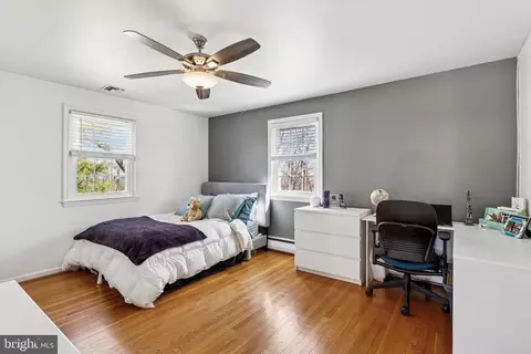 Bedroom - 505 Delancy Cir, Devon, PA 19333 photo 2 of 3